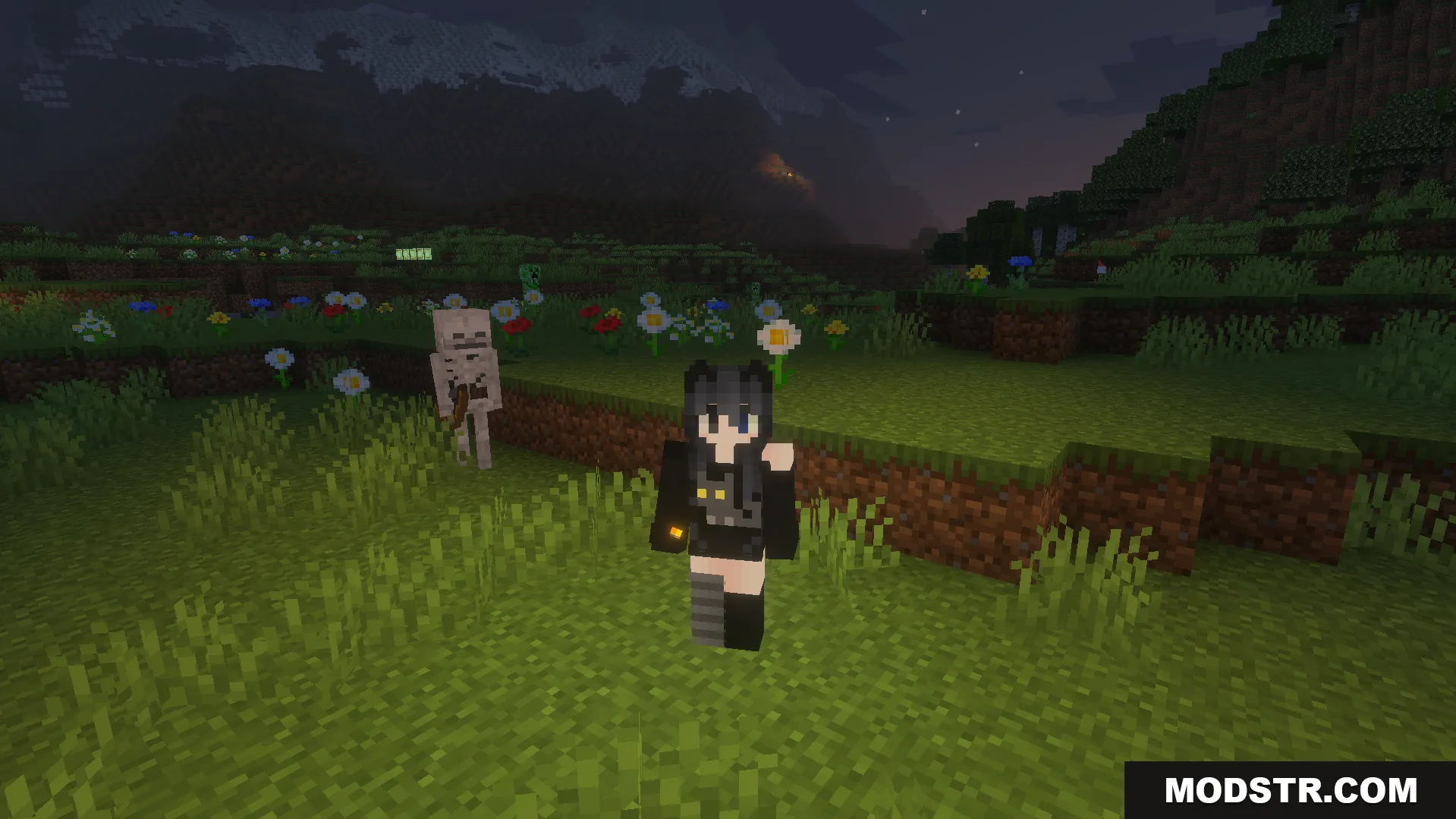 Better Dynamic Light Addon Screenshot 2 Player holding a glowing torch at night with a skeleton nearby in Minecraft