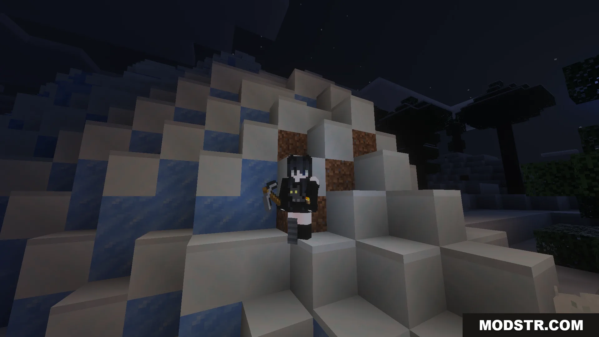 Dynamic Light Offhand Addon Screenshot 2 Minecraft character holding a pickaxe while standing on snow blocks during the night