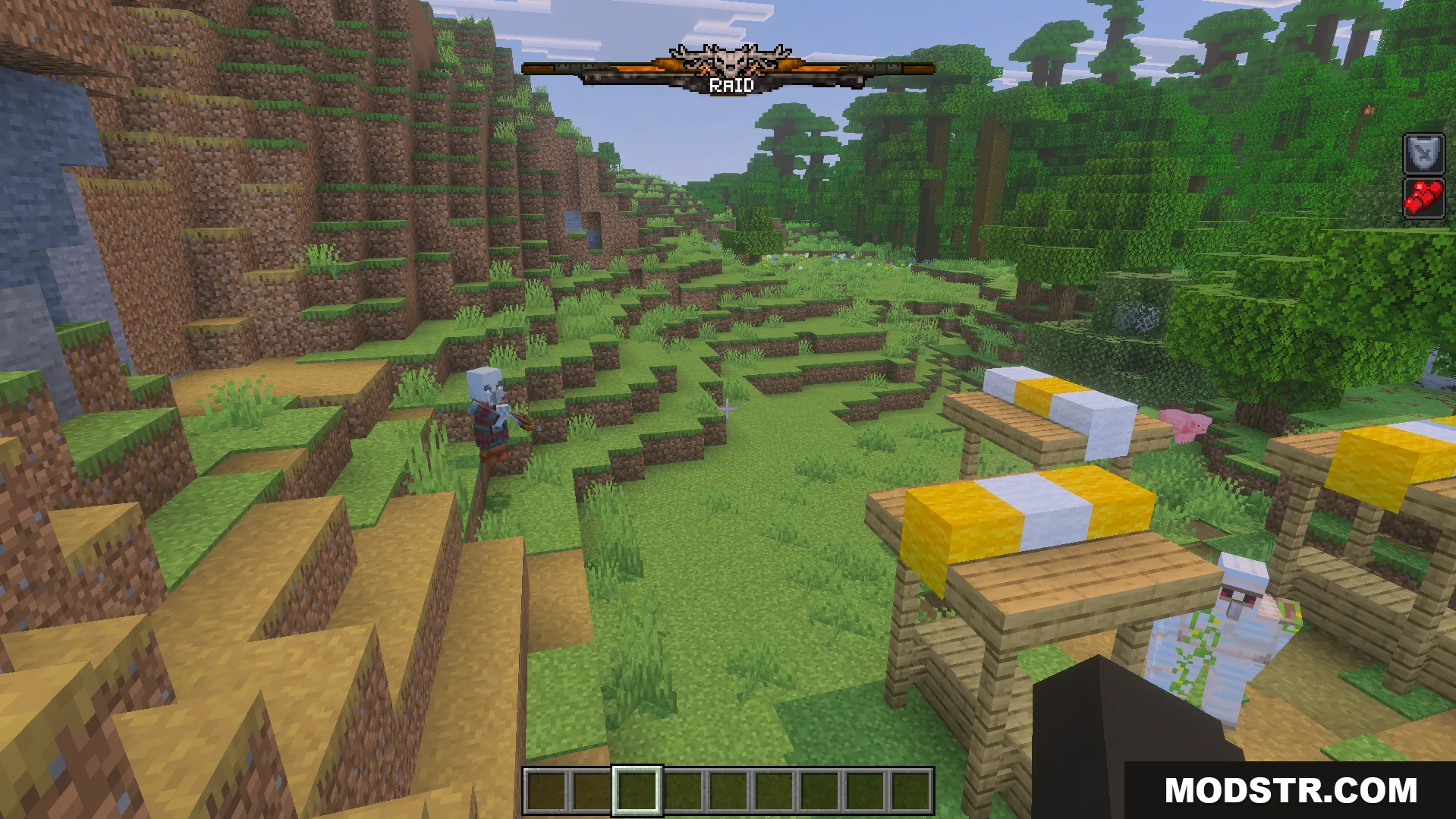 Improved Bossbars Texture Pack Screenshot 5 Improved BossBars Texture Pack adds a detailed fantasy design to raids