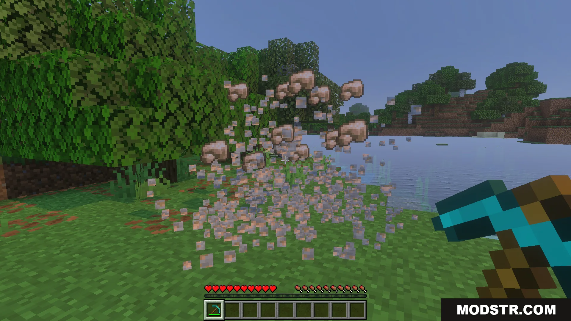Instant Miner Plus Addon Screenshot 3 Player mining ores instantly with a diamond pickaxe