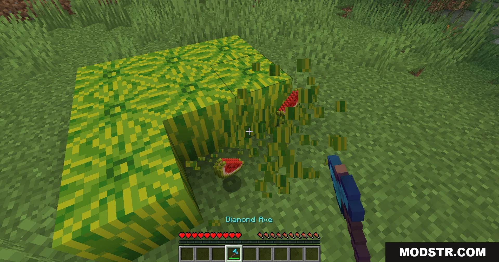 Legacy Mechanics Data Pack Screenshot 7 A player breaks a melon block with an enchanted diamond axe in Minecraft