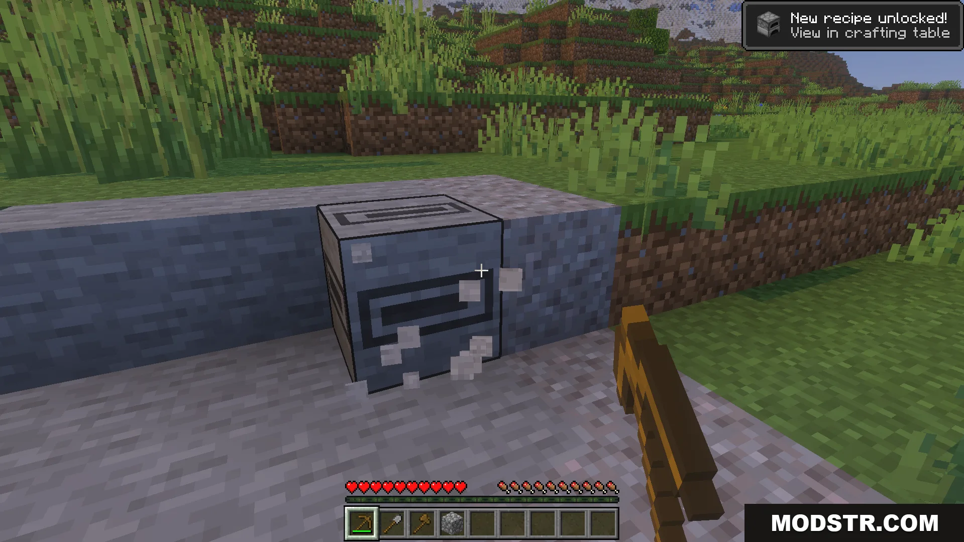 Loading Block Breaking Animation Texture Pack Screenshot 2 Player mining a stone block with a loading bar animation instead of cracks