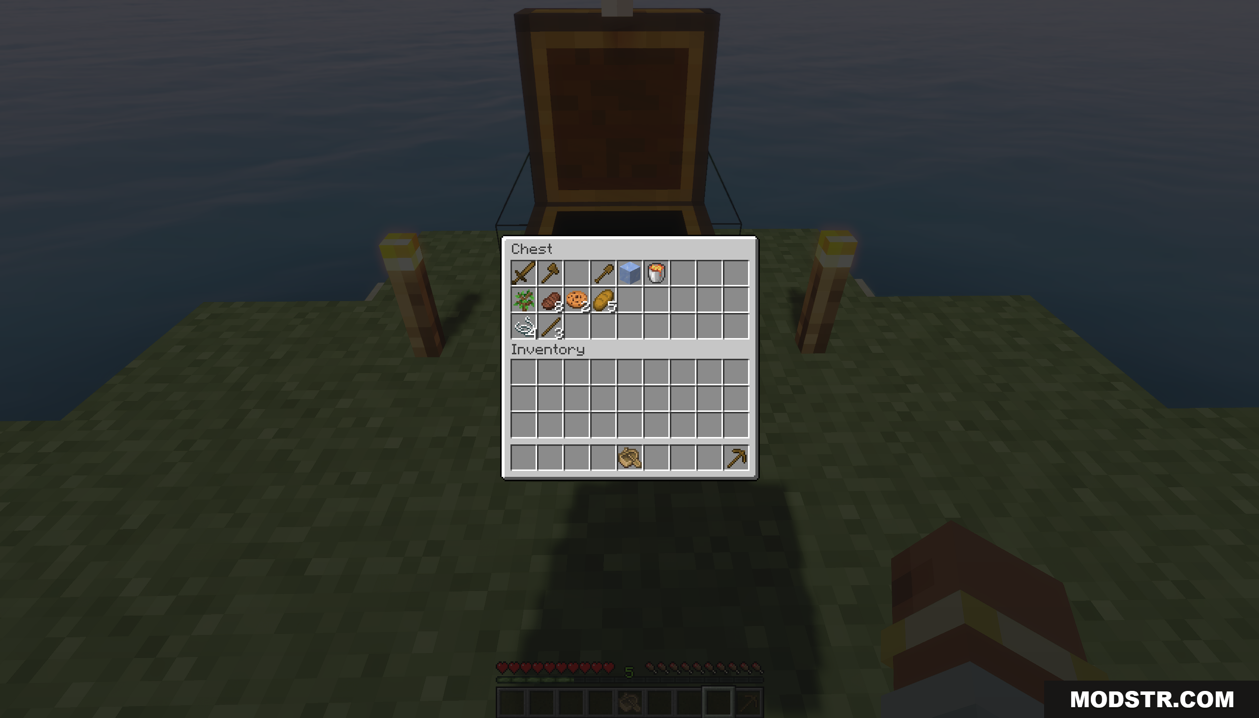 Lonely Island Map Screenshot 2 Player checking the starting chest inventory with basic survival items