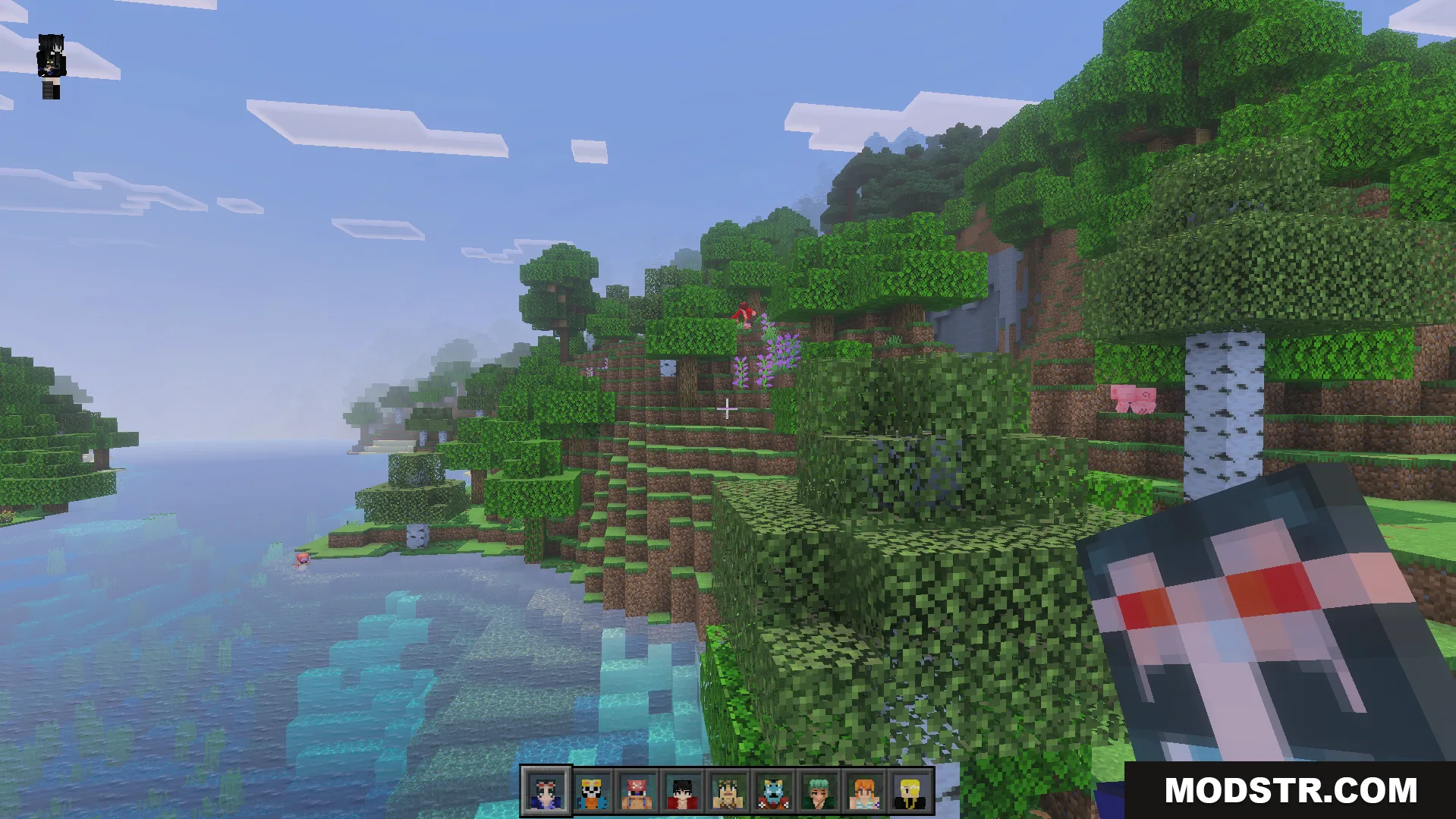 One Piece Addon Screenshot 10 Player holding a wanted poster item with crew member icons in the hotbar