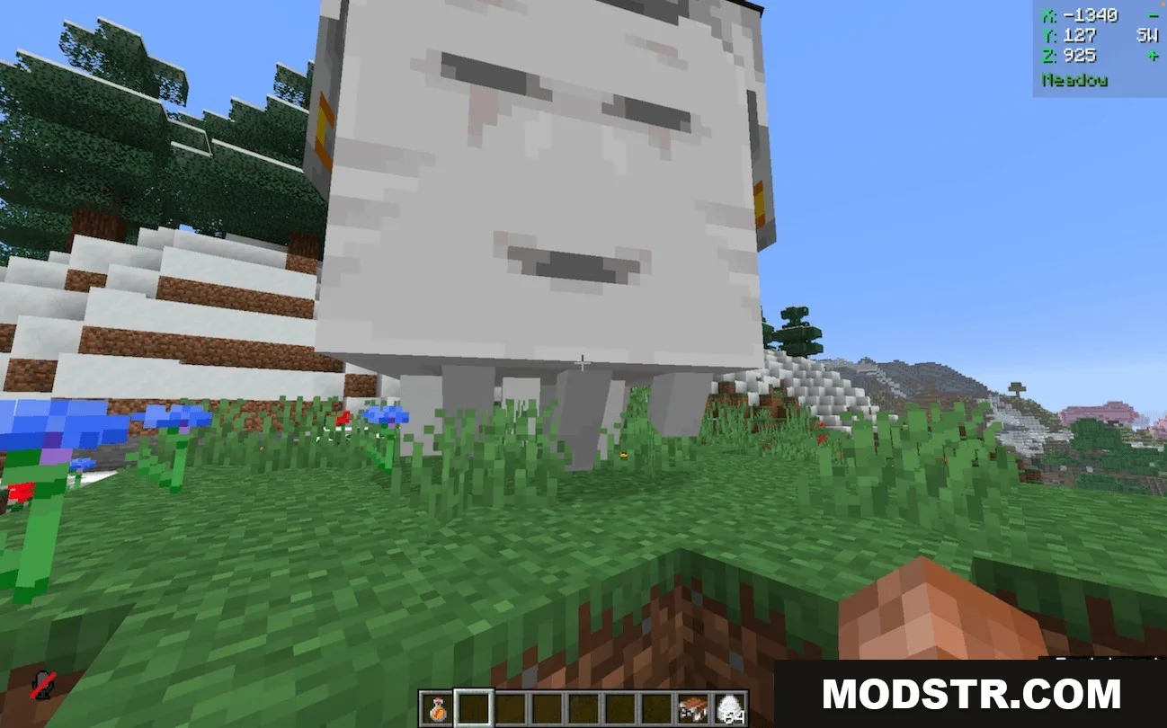 Pocket Phantom Protocol Data Pack Screenshot 8 A close up view of a friendly Happy Ghast in a grassy biome