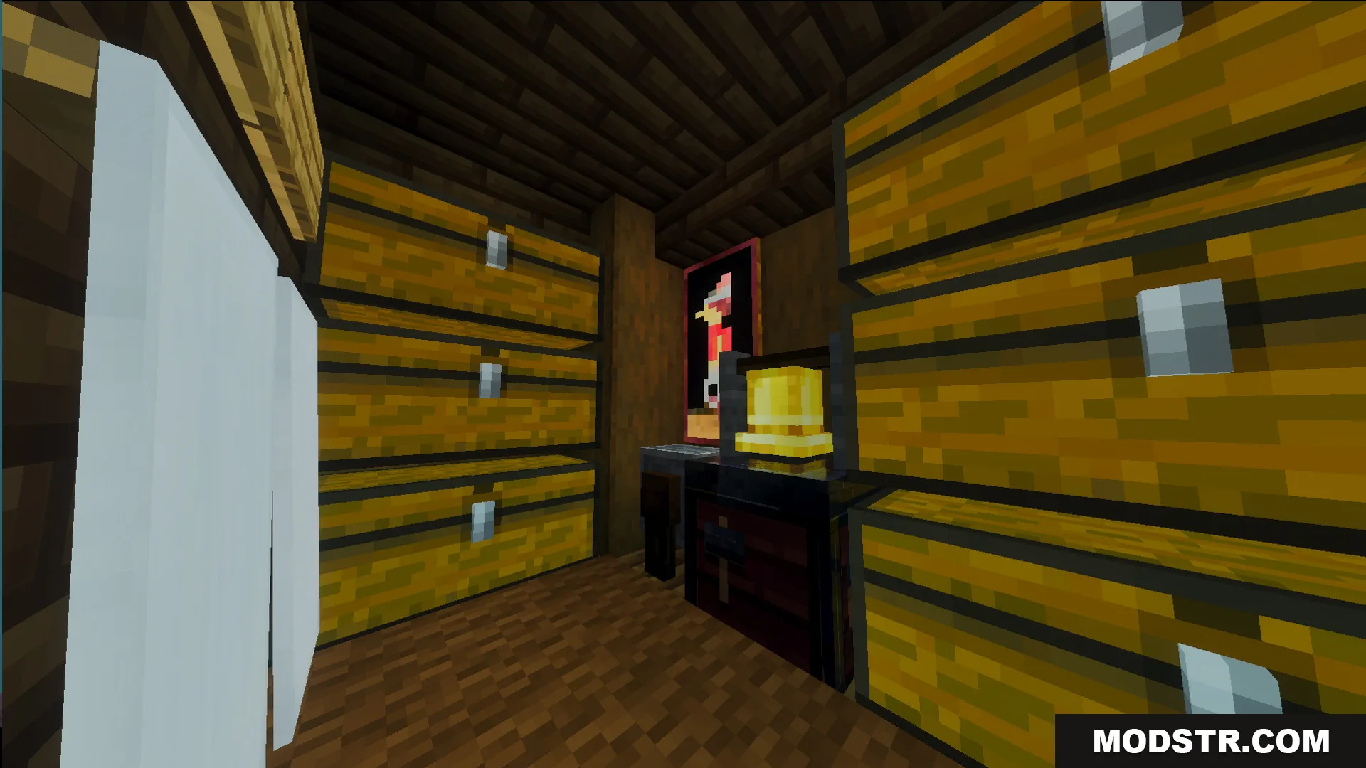 Small Cliff House Map Screenshot 2 Cozy interior rooms decorated with useful storage chests for a survival journey start