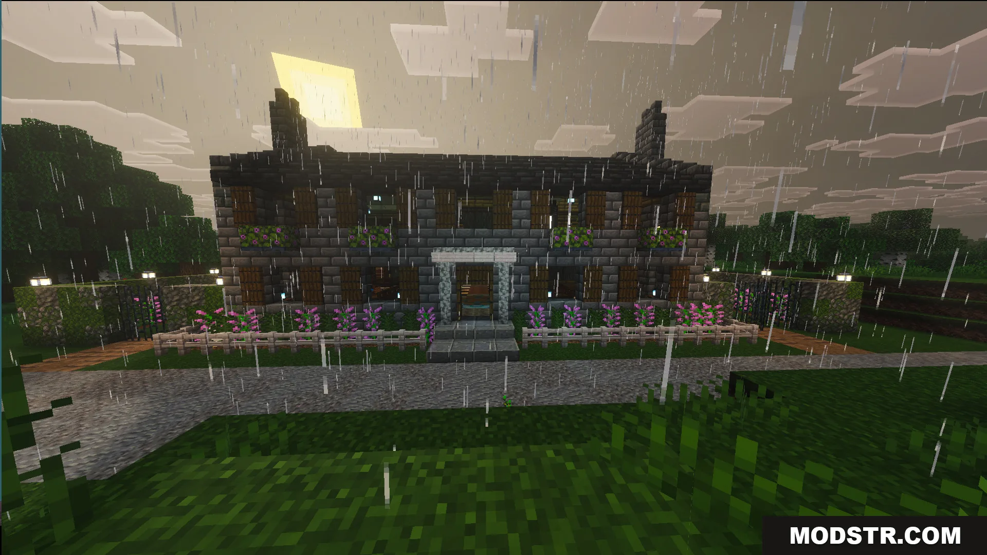 Survival Georgian House 46 Map Screenshot 4 Front view of the Survival Georgian House during a rainy day