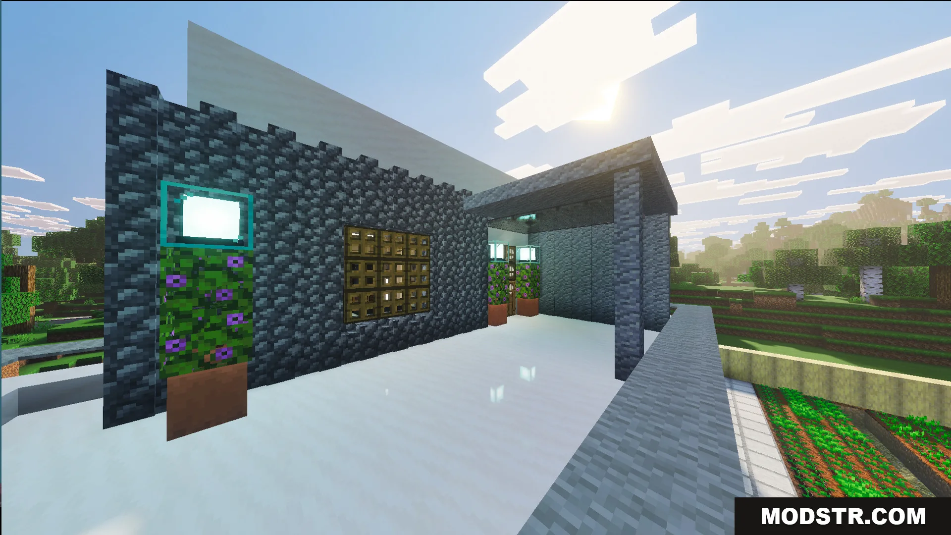 Survival Modern House 44 Map Screenshot 10 The exterior of Survival Modern House 44 Map with dark walls and patio